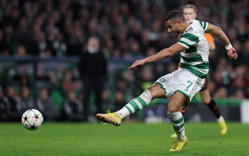 Image for Celtic: Frank McAvennie urges Giorgos Giakoumakis to stay